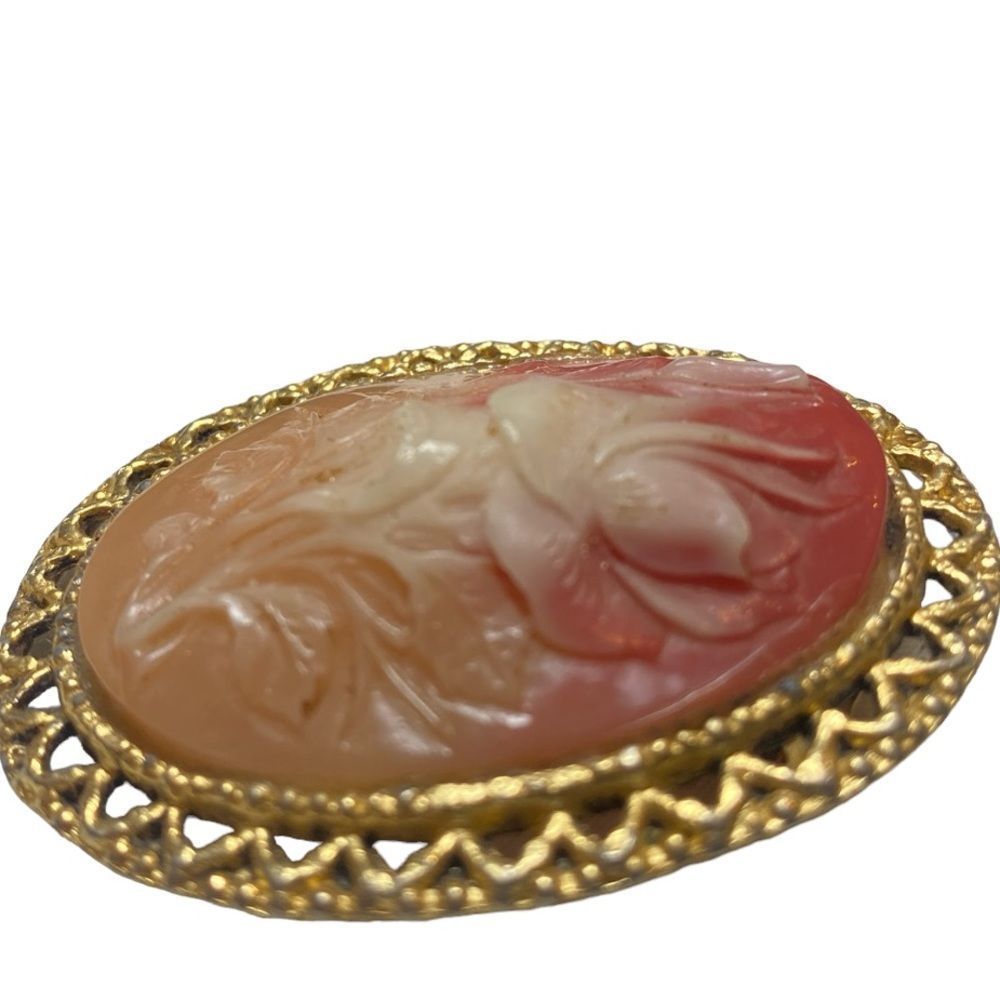 Vintage Carved Celluloid Flower Cameo Brooch - Picture 8 of 12